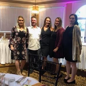 Meet your Posher, Dawn